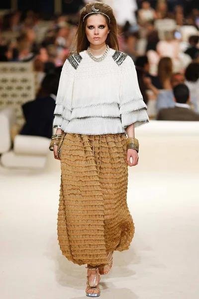 Look 71